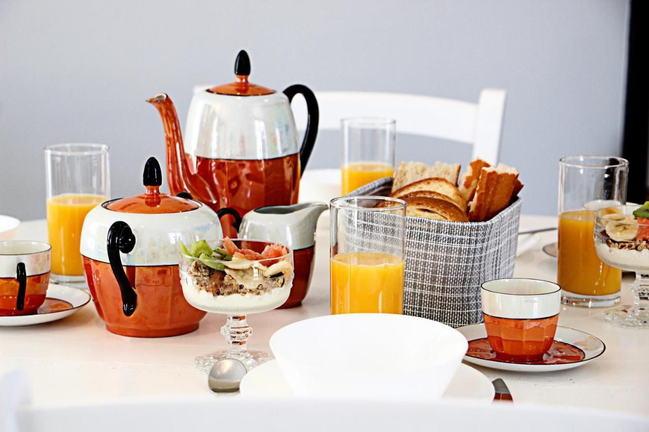 La Veuzaine Bed and Breakfast Onzain Exteriör bild