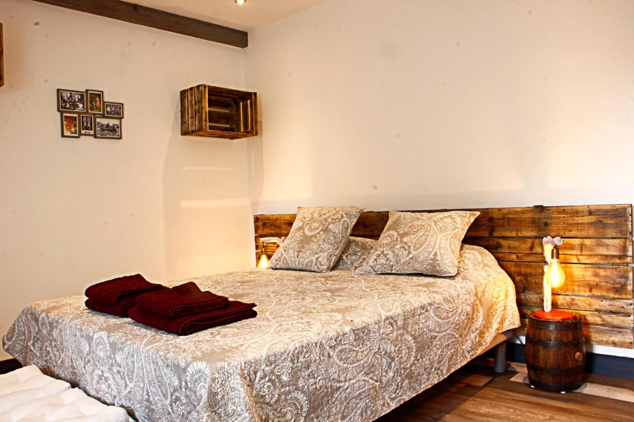 La Veuzaine Bed and Breakfast Onzain Exteriör bild